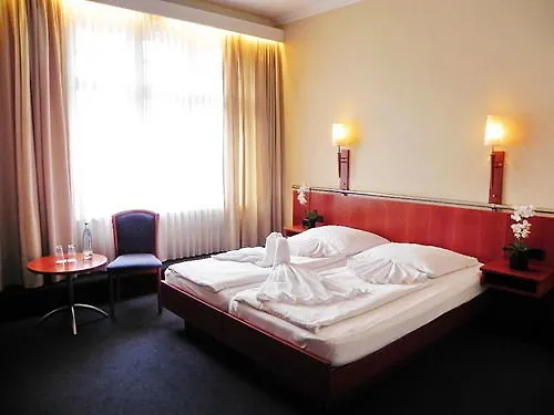 Hotel Kurfuerst Am Kurfuerstendamm Berlin