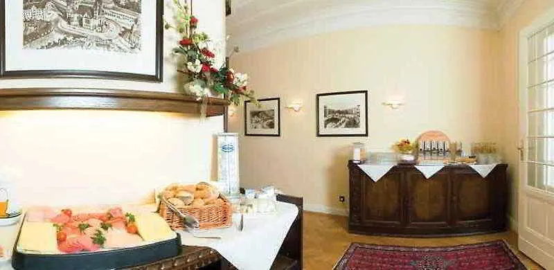 Kurfuerst Am Kurfuerstendamm Berlin